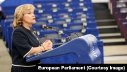 Депутат Европарламента Раса Юкнявичене зачитала письмо заключенного оппозиционера Элене Хоштария