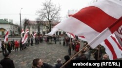 Мітынг з нагоды гадавіны Слуцкага збройнага чыну, архіўнае фота 2013 годус 