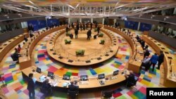 رئیس شورای اروپا می‌گوید٬ متقاعد شده است که رهبران اتحادیه به توافق می‌رسند و بسته حمایتی تصویب خواهد شد.