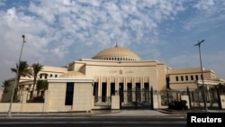 نمایی از ساختمان پارلمان مصر