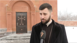 Տեր Արտաշես քահանա Հակոբյանը մտադիր չէ լքել եկեղեցին. լարված իրավիճակ Սուրբ Սահակ-Մեսրոպ եկեղեցում