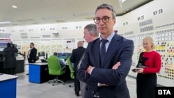 Служебният министър на енергетиката Трайчо Трайков по време на посещението си в АЕЦ "Козлодуй" в четвъртък