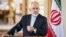 محمدجواد ظریف می‌گوید، یک اقلیت بسیار قدرتمند مخالف برجام بودند، اما این گروه ممکن است به زودی اکثریت شوند. (عکس از آرشیو)