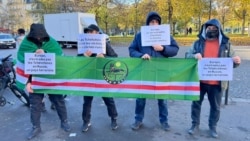 Нохчийн мухIажаршна экстрадици йарна дуьхьал Парижехь хIоттийна митинг, Франци, лахьан-беттан 2024 ш.