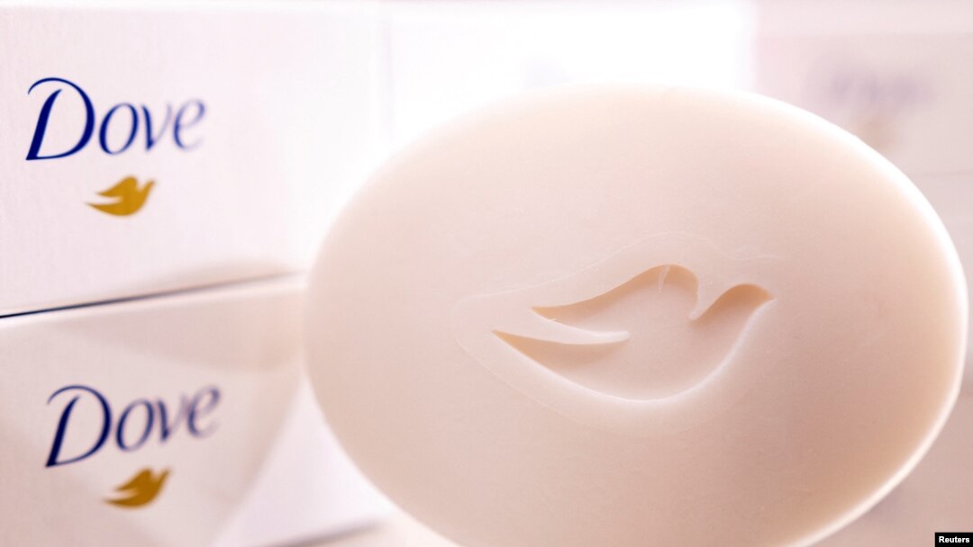 Една от компаниите, собственост на Unilever, е Dove
