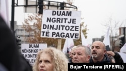 Protesta e punëtorëve të arsimit. Prishtinë, 4 dhjetor 2024