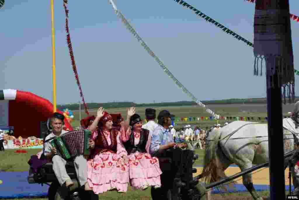 Балык Бистәсендә Сабантуй - 2009 - Төп мәйдандагы күренешләр