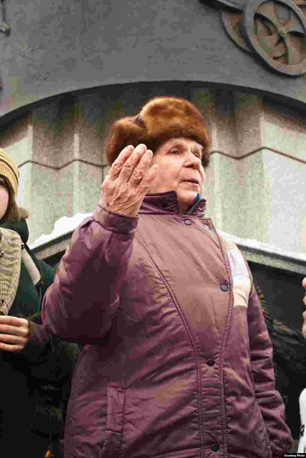 Russia -- A meeting (of who?) in Krasnoyarsk, 10Dec2011