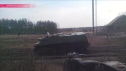 «Чем больше янтаря добывают, тем больше оружия»: стрельба и бронетехника на западе Украины (видео)