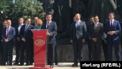 Архивска фотографија: Прес конференција по повод една година Влада