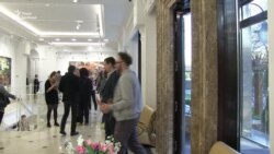 Нові художні метафори Арсена Савадова (відео)