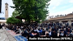 Bajram-namaz u Begovoj džamiji u Sarajevu 