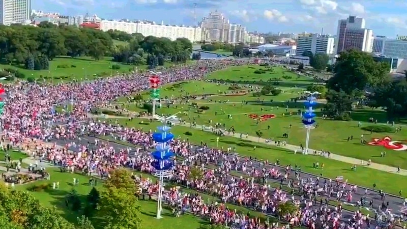 В Минске на «Марш героев» вышли больше 100 тысяч человек