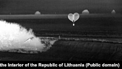 Шары з кантрабандай, архіўнае фота