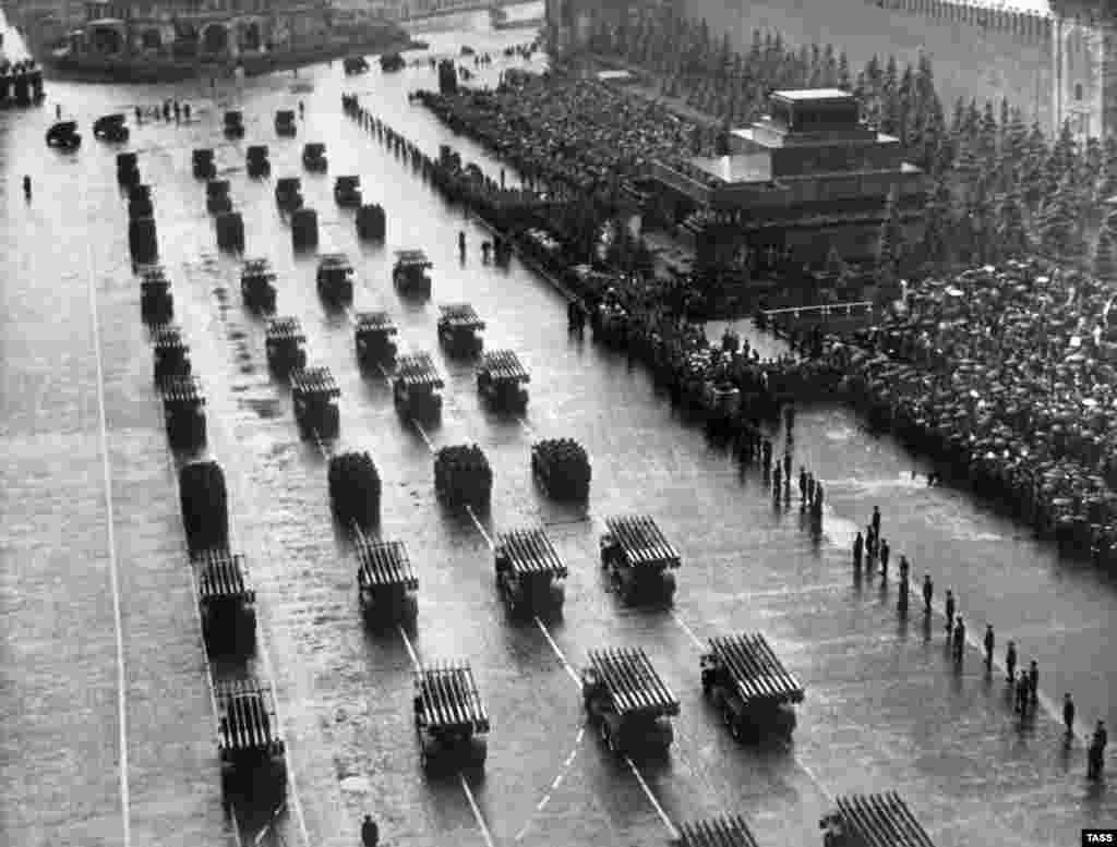 Multiple rocket launchers roll through Red Square in June 1945, weeks after the end of World War II in Europe.