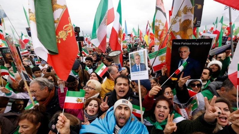 Iranian Opposition Holds Largest Ever Protest In Europe, With 250,000 People In Munich