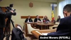 În ședința din 11 noiembrie a fost audiat un singur martor.