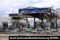 Наслідки російської атаки дроном на АЗС. Київ, 11 вересня 2026 року