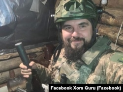 Подвійна втрата Шовкошитних: на фронті загинув син, а дронова атака Росії знищила книжки «Українського пріоритету»
