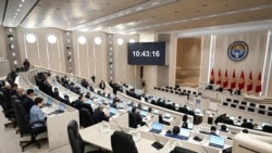Жаңылыктар | 23.09.2025 | Жогорку Кеңешке шайлоо ноябрда өтөбү?