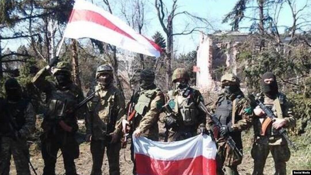 Беларускія добраахвотнікі, якія ваююць на баку Ўкраіны. Фота з Фэйсбуку. Ілюстрацыйнае фота. 