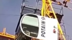 abec333ba56f8644bc19a515a4fb_24207454_640x1136.mp4