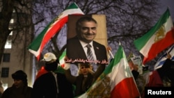 Митинг в поддержку протестов в Иране, Лондон