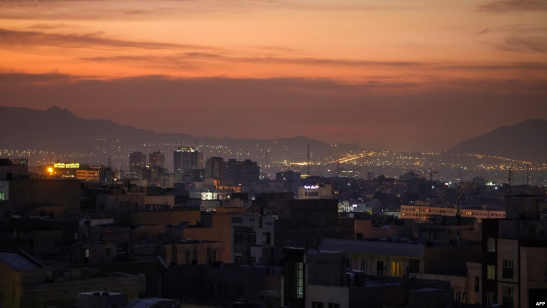 Imagine a capitalei iraniene Teheran din dimineața atacurilor Israelului. 