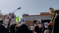 Iranian Students Turn Memorials Into Protests