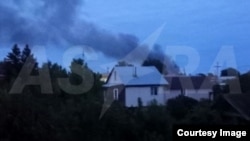 Дым над местом удара по предприятию "Прогресс" 15 августа