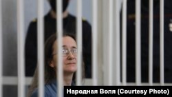 Судзяць Вольгу Калацкую, якая дала поўху Азаронку