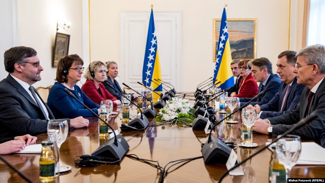 Američki zvaničnik sa članovima Predsjedništva BiH u Sarajavu, 5. decembra 2018.