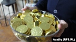 بانک جهانی با در نظرداشت تأثیر جنگ تجارتی بین امریکا و چین میگوید درجه رشد اقتصادی جهان در سال جاری کندتر خواهد بود.