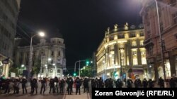 Pripadnici Policijske brigade na uglu ulica Kneza Miloša i Kralja Milana, Beograd, Srbija, 15. avgust 2025. 