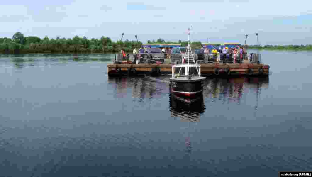 Паромная пераправа на Сьнядзін і Мардзьвін 