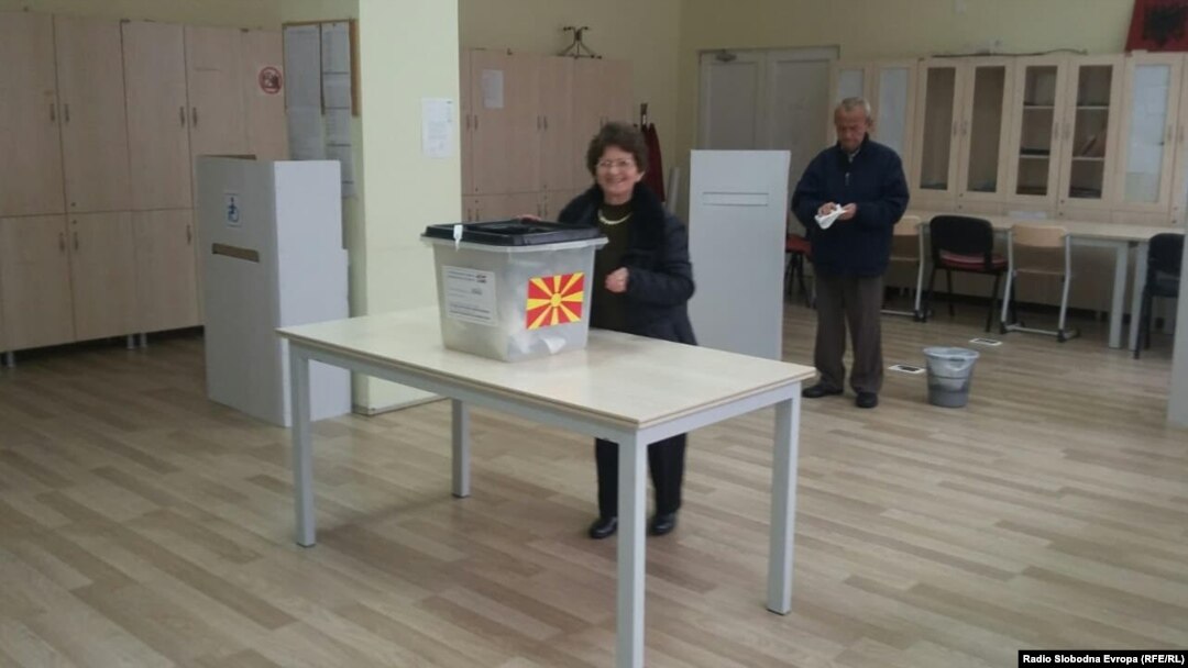 Архивска фотографија- Гласање на претседателските избори