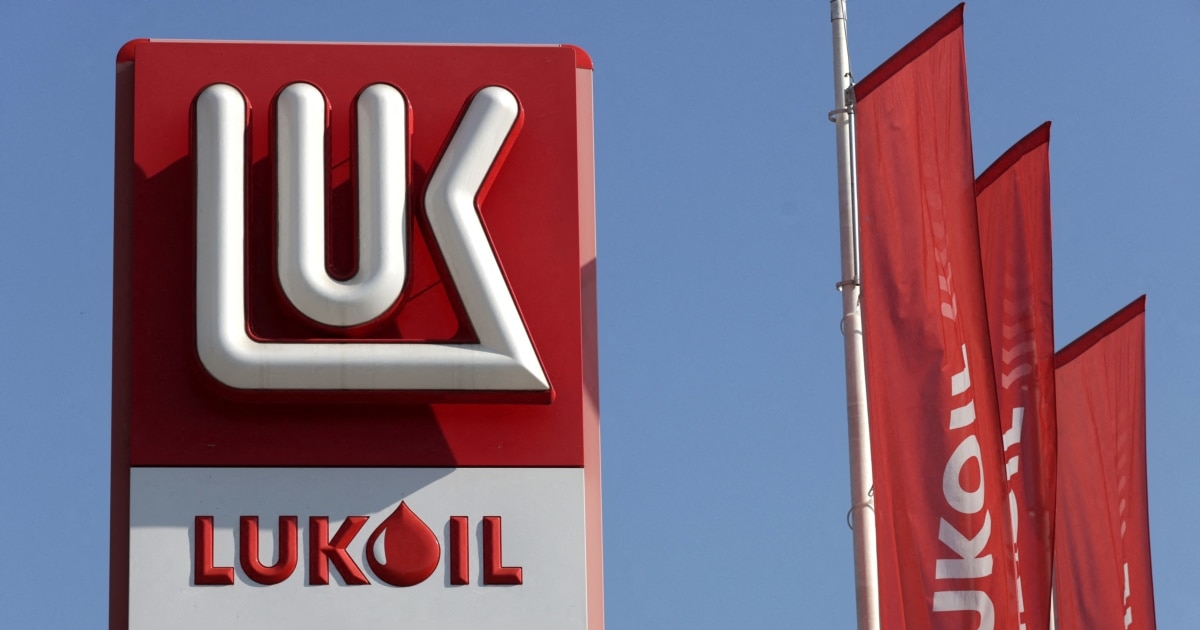 Firma amerikane Carlyle arrin marrëveshjet për t i blerë asetet globale të Lukoilit rus