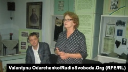 Алла Куц презентує книгу документів Бульби-Боровця, 13 вересня 2011 року