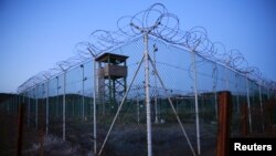 Гуантанамо әскери базасындағы түрме, Куба (Көрнекі сурет).