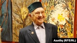 Хашим Мустаев