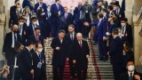 Presidenti kinez, Xi Jinping dhe presidenti rus, Vladimir Putin në ndërtesën e Kremlinit. 21 mars 2023.