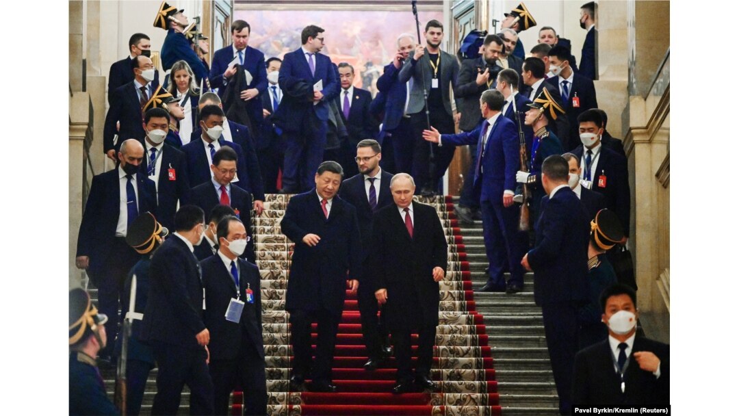 Қызға арналған жыныстық тілектер қайырлы таң және онымен секс Тележүргізуші Арина Шарапова ххх