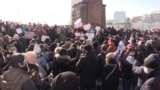 Thousands Defy Crackdown In Russia’s Far East To Support Navalny GRAB 2