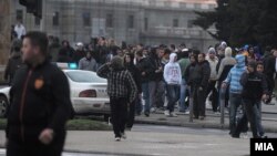 Насилни протести во Скопје по петкратното убиство во Смиљковци.