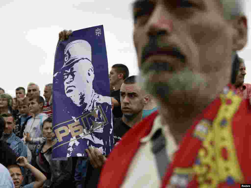 Serbs mark the anniversary of the 1389 Battle of Kosovo Polje in Gazimestan in 2011.