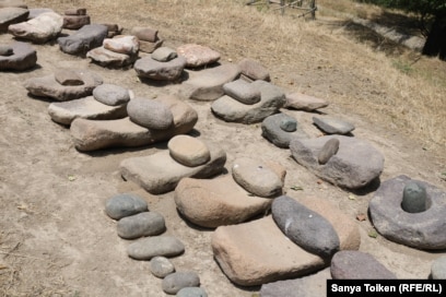 Жетілген порно бар