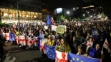  بیم معترضان نه تنها سرکوب آزادی‌های مدنی بلکه دور شدن از آرزوی پیوستن به اتحادیه اروپا است