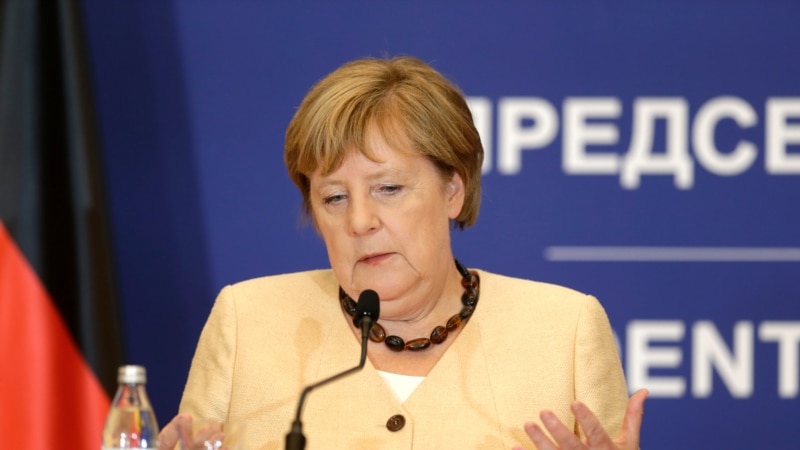 Заев во Тирана на средба со германската канцеларка Ангела Меркел