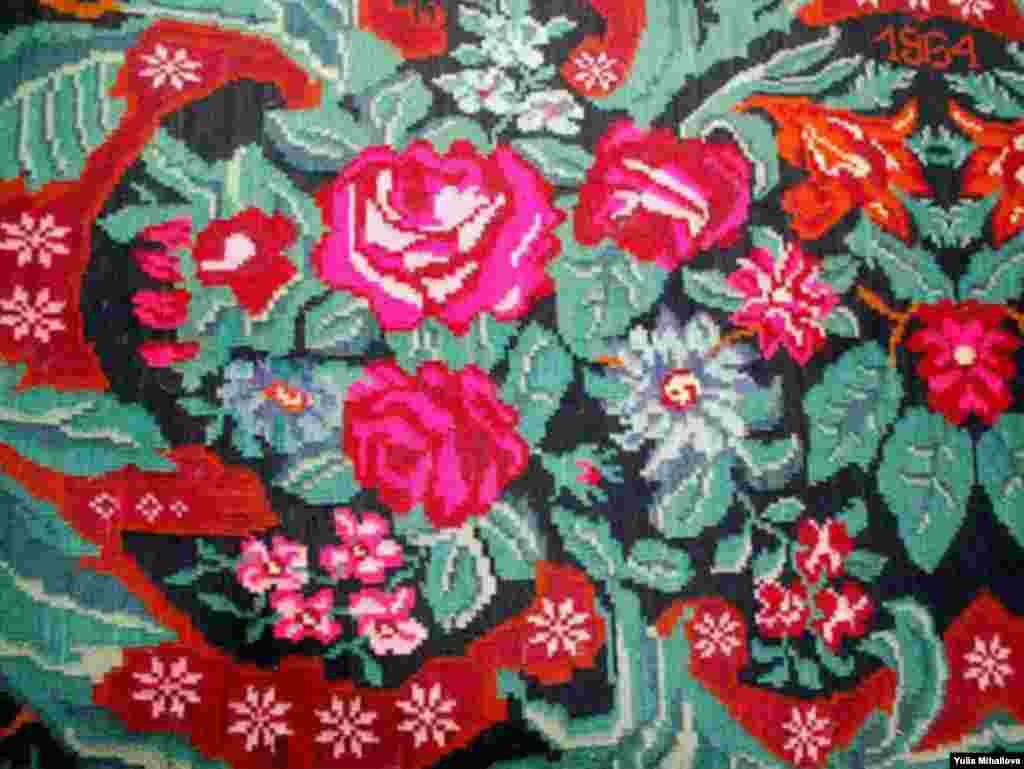 Moldova -- Badiceni - covor moldovenesc, Feb2009