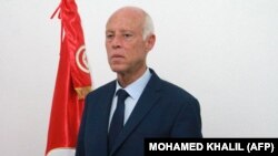 Шайлоодо көп добуш алган өз алдынча талапкер, профессор Каис Сайид. 
